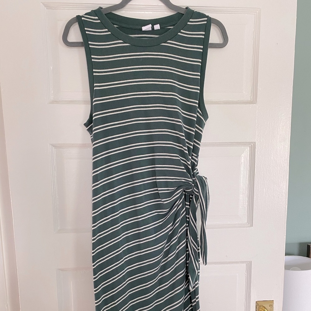 Gap Tie-Waist Day Dress